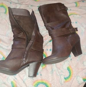 Brown boots